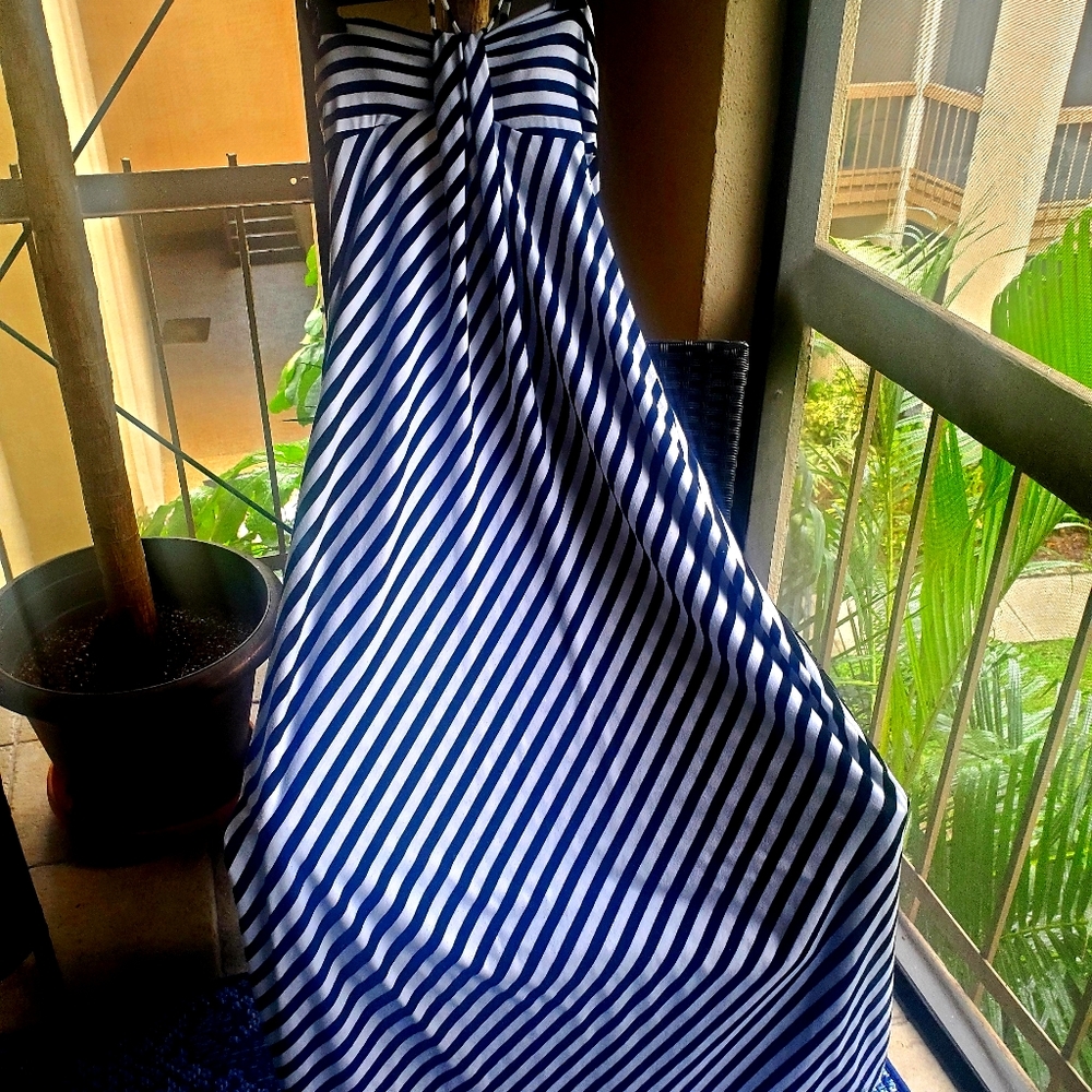 3/$35 Stylish maxi dress, Halter top black & white
